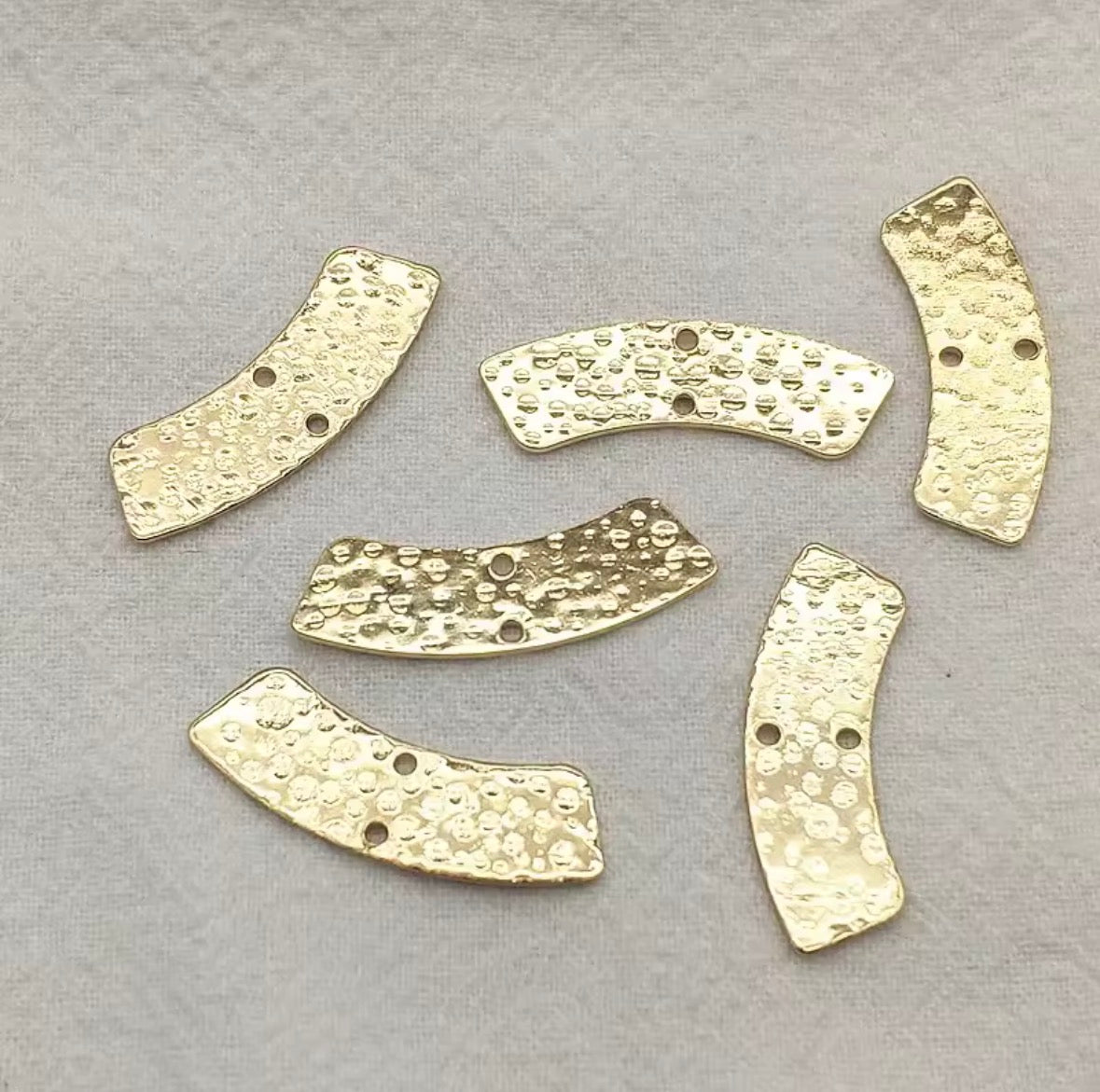 Metal Hammered Curved Bar Connector Findings