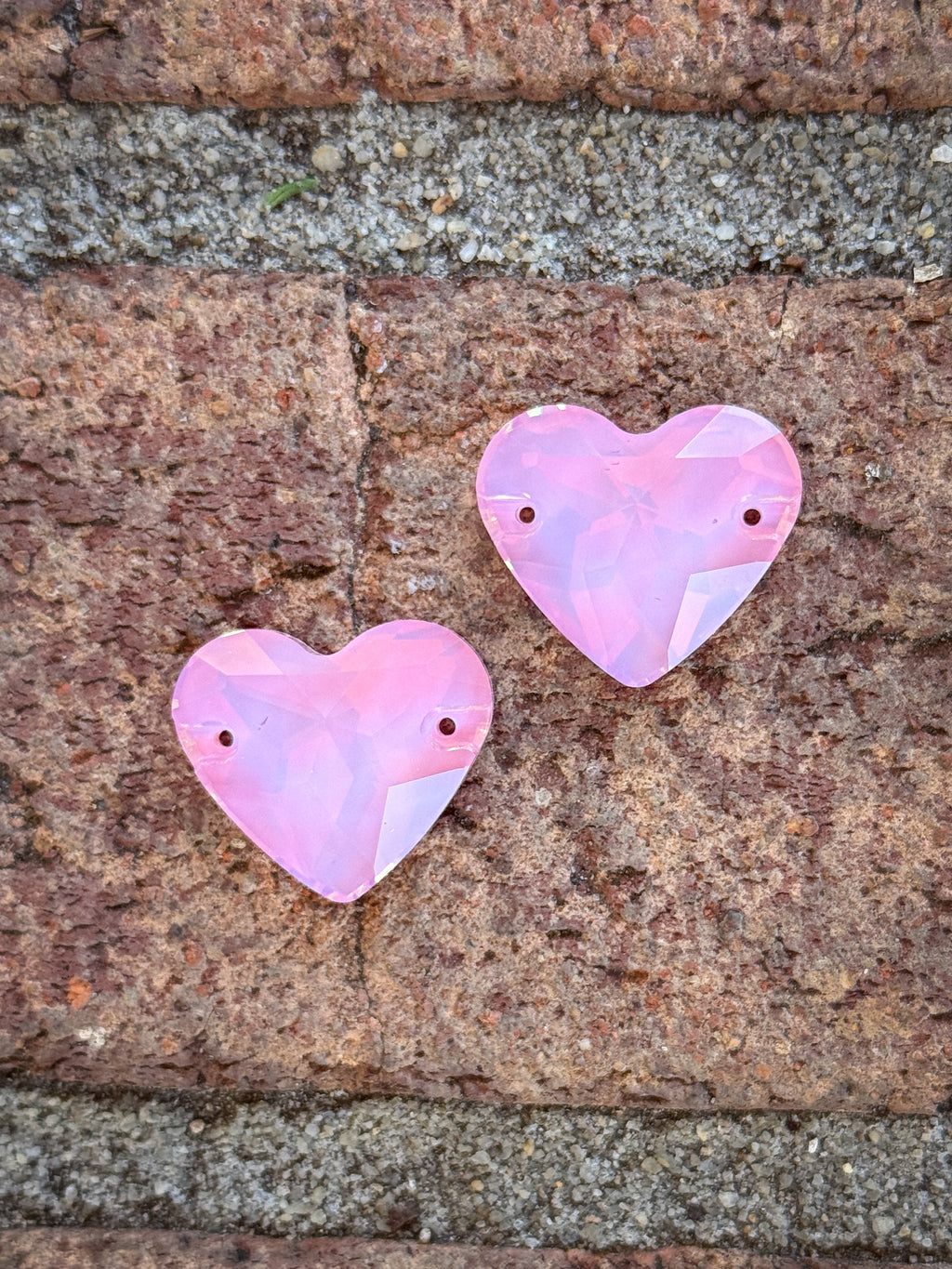 Rosaline AM Glass Crystal Heart: 20x23mm