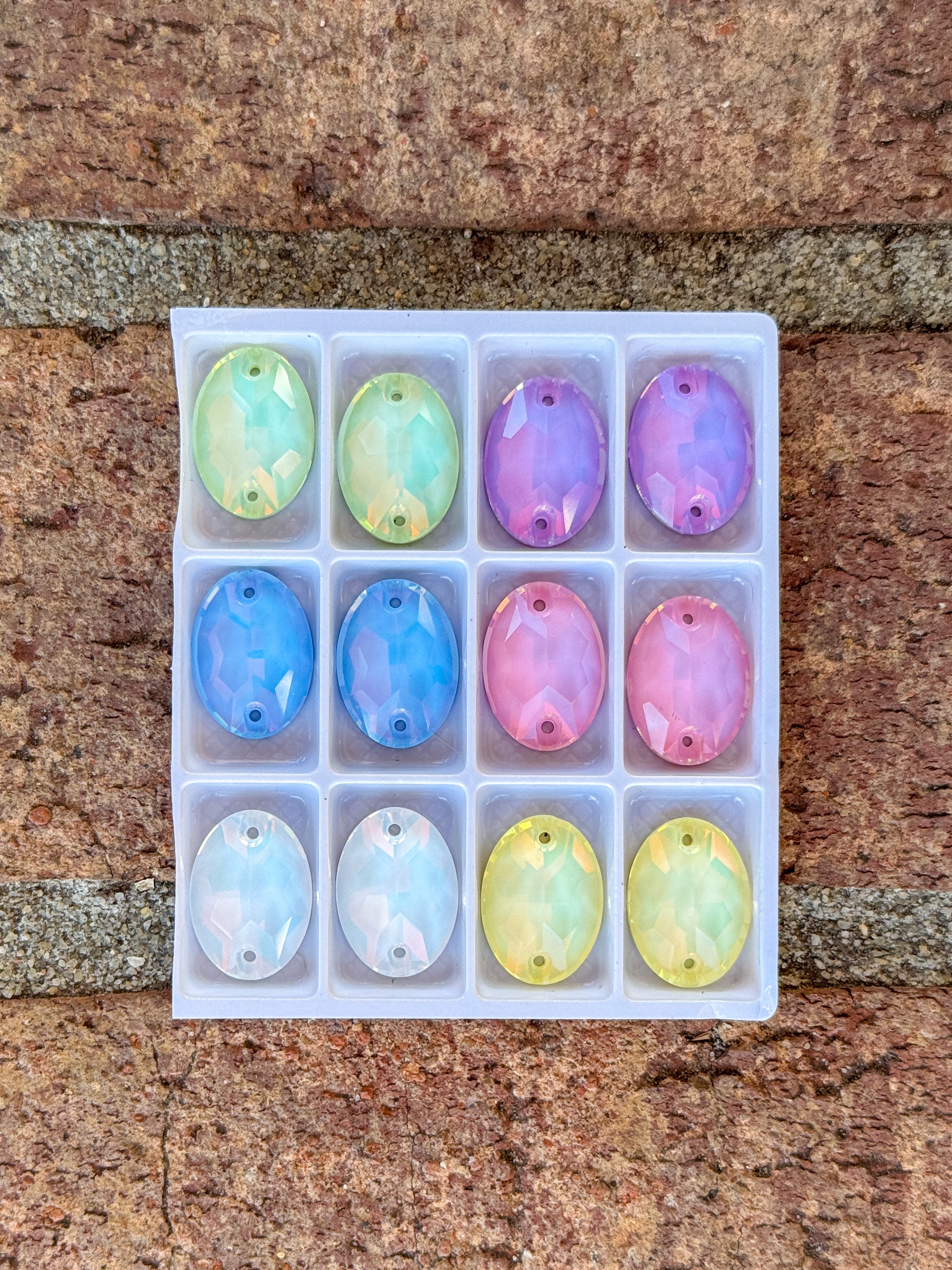 Assorted Glass Crystal Oval Set: 6 Pairs