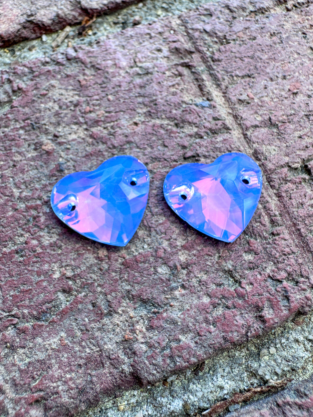 Sapphire AM Glass Crystal Heart: Sold Per Pair, Half Tray, or Tray