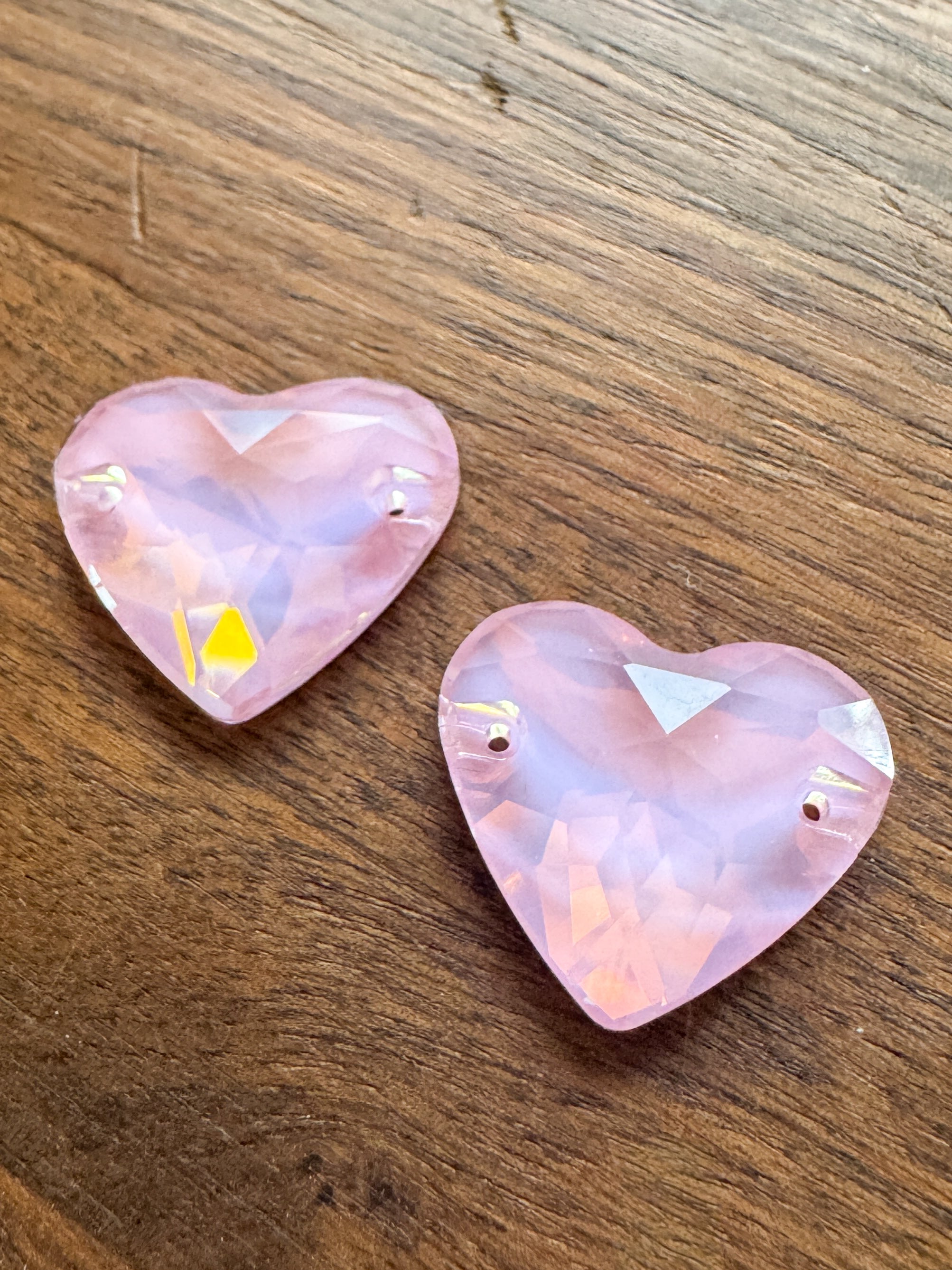 Rosaline Glass Crystal Heart: 20x23mm