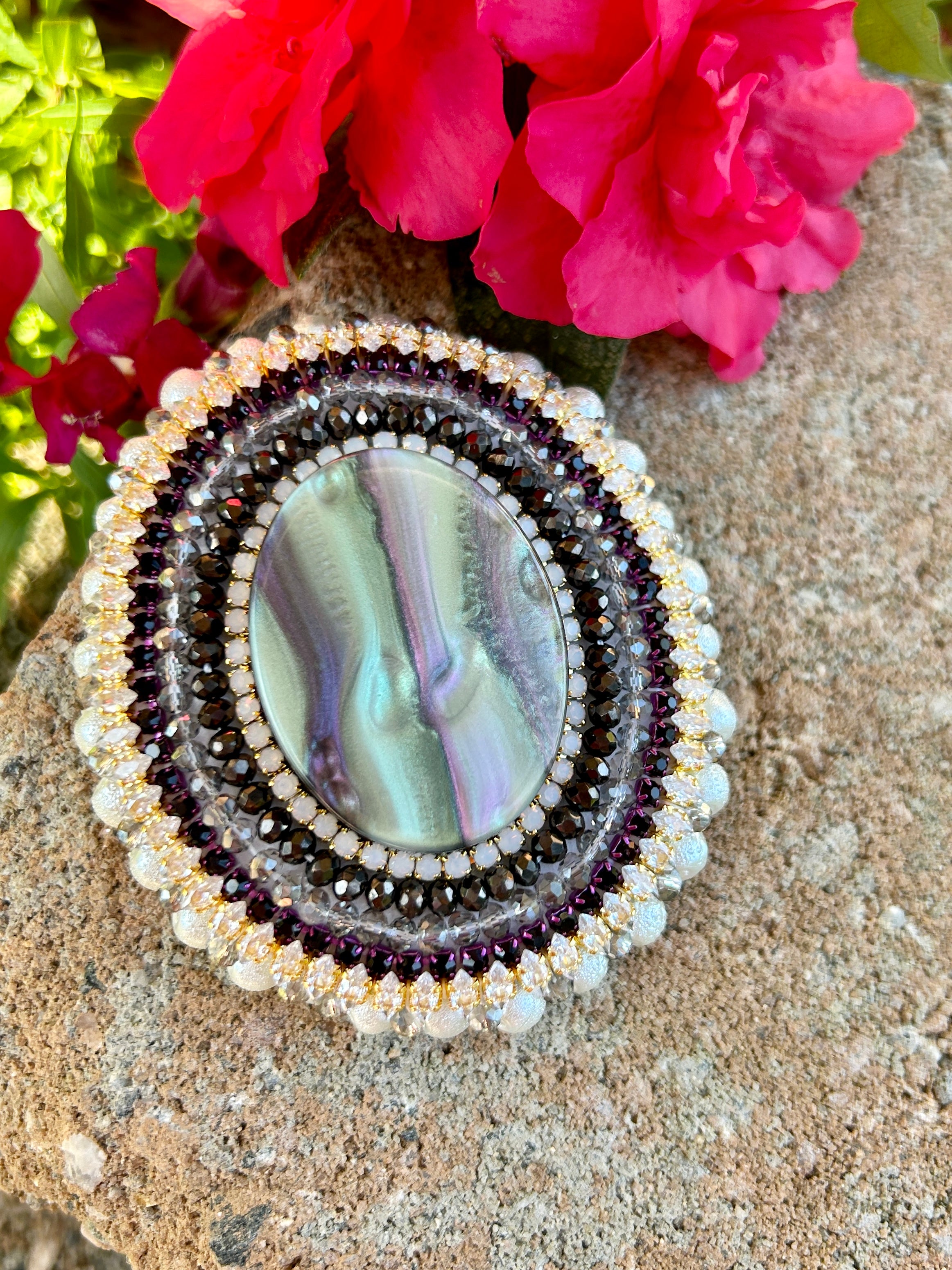 Iridescent Black & Purple Phone Grip or Badge Reel