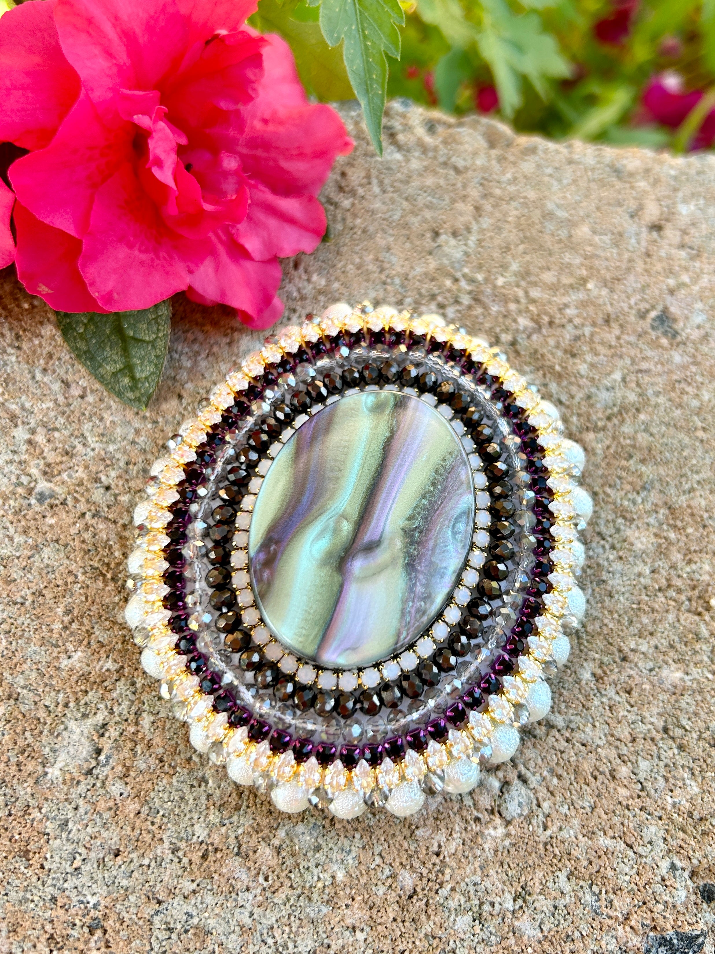 Iridescent Black & Purple Phone Grip or Badge Reel