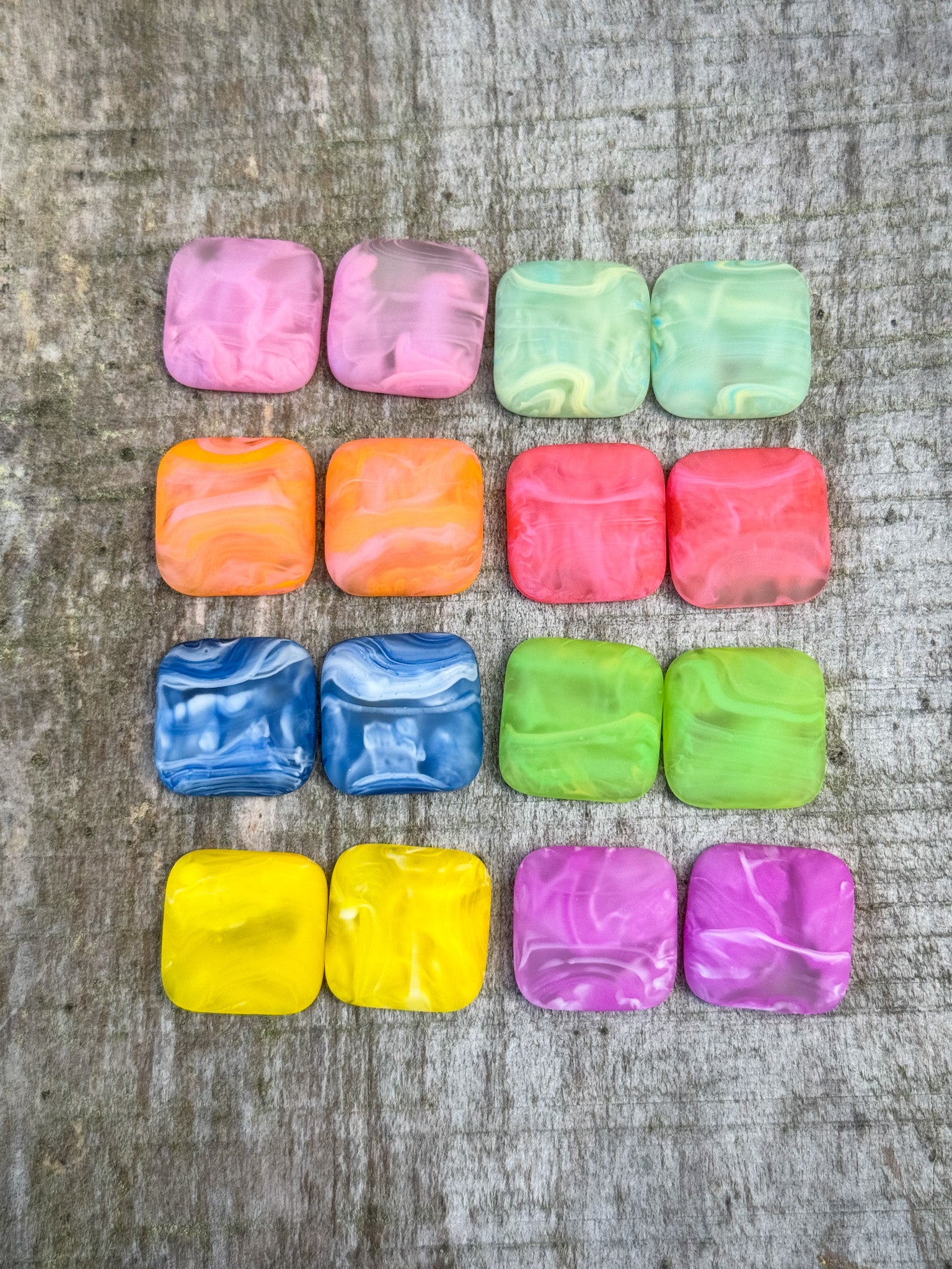 18mm Square Swirl Matte Centerpieces