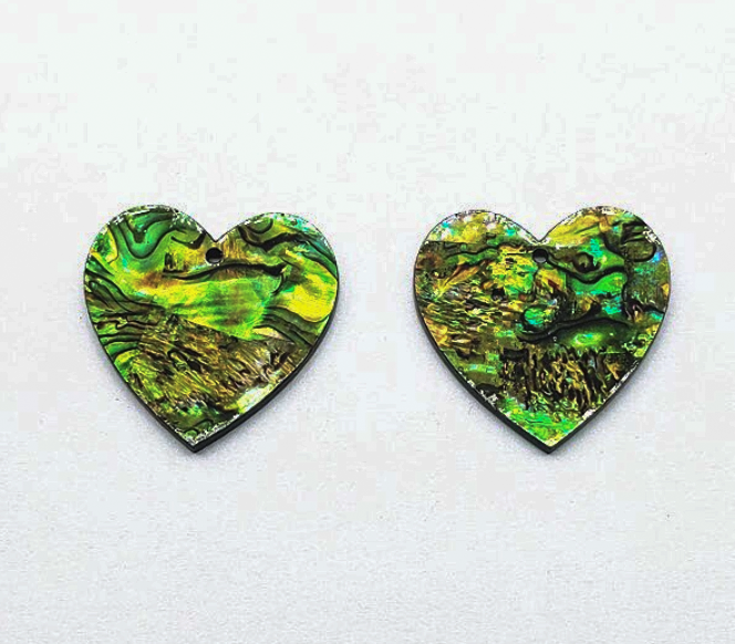 *PREORDER* Lime Abalone Heart Centerpieces: 15 Pairs