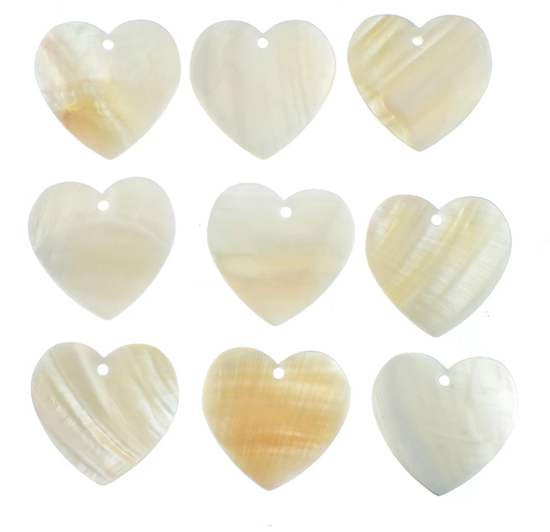 *PREORDER* Heart Shell Centerpieces 30x29mm: 25 Pairs