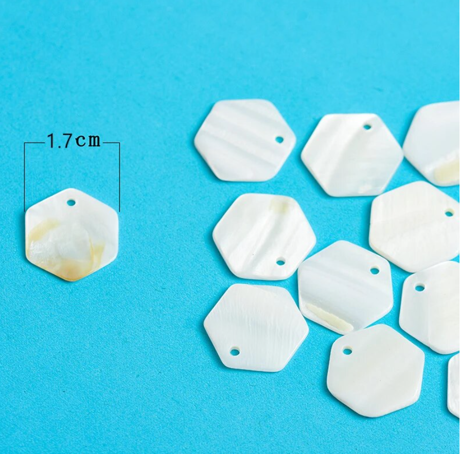 *PREORDER* Hexagon Shell Centerpieces 17mm: 50 Pairs