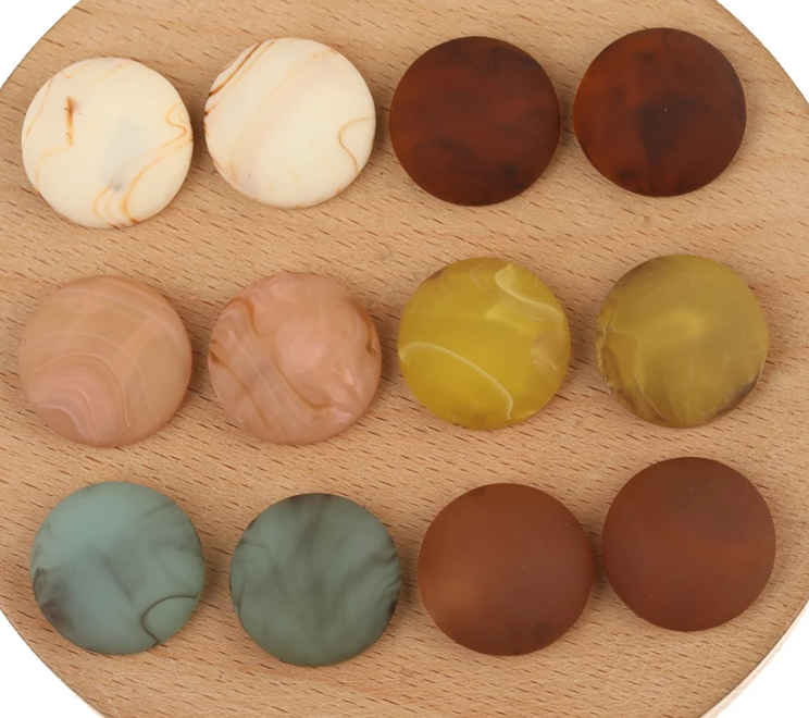 *PREORDER* 100 Pair Bulk Pack: 18mm Round Swirl Matte Centerpieces