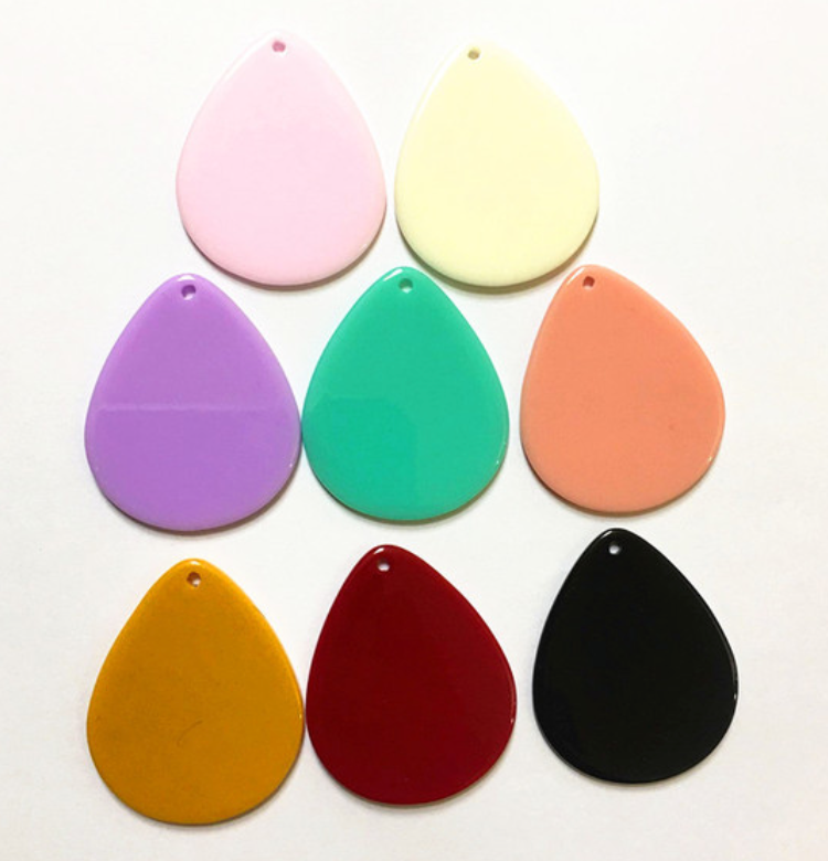 *PREORDER* Teardrop Solid Colored Slabs 34x28mm: 50 Pairs