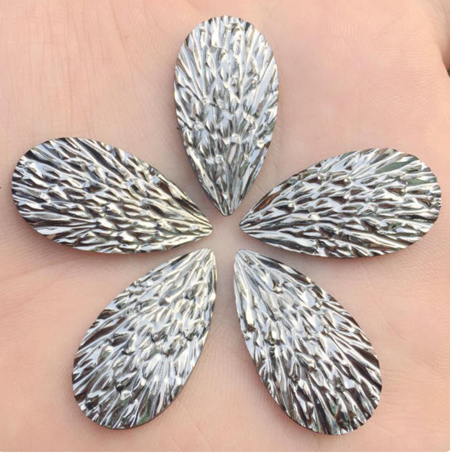 Gunmetal Black Teardrop Centerpieces 15x29mm