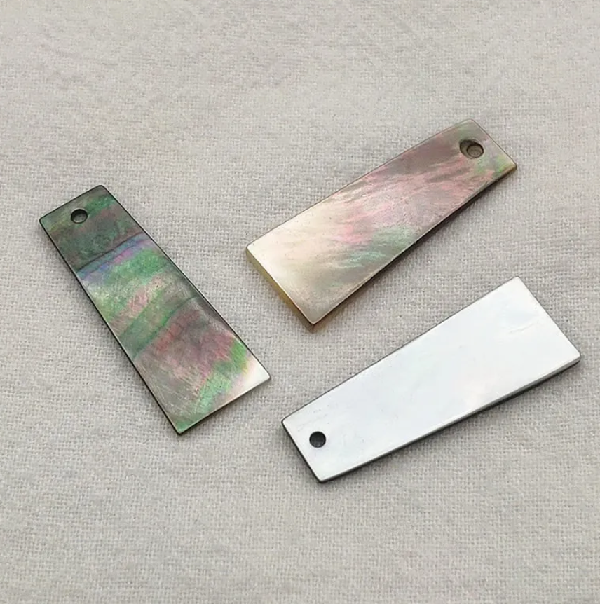 *PREORDER* Brown/Grey Shell Slabs 30x12mm: 25 Pairs