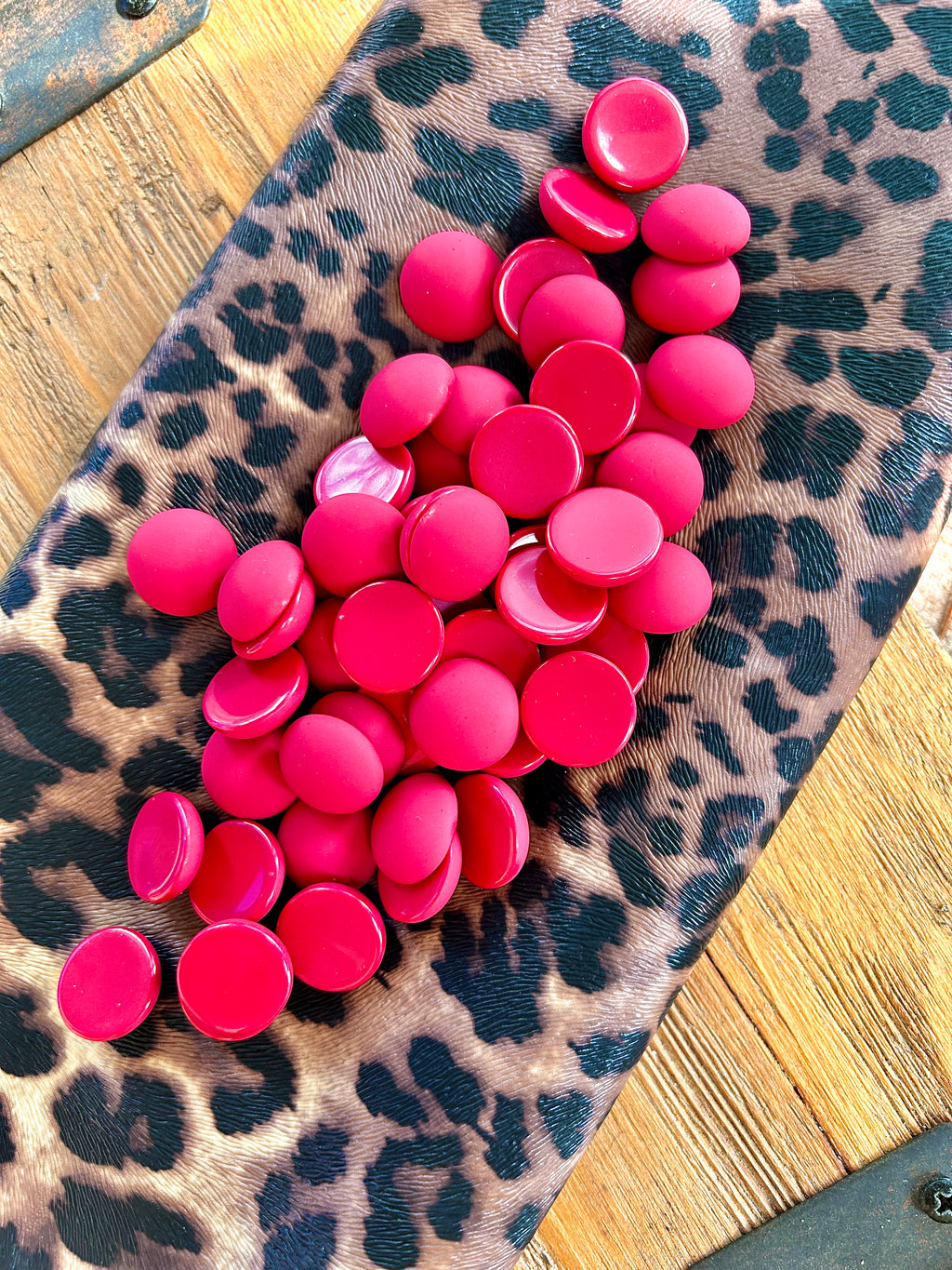 Matte Round Centerpieces 18mm