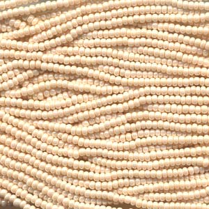 11/0 Czech Preciosa Seed Beads Half Hank: Eggshell