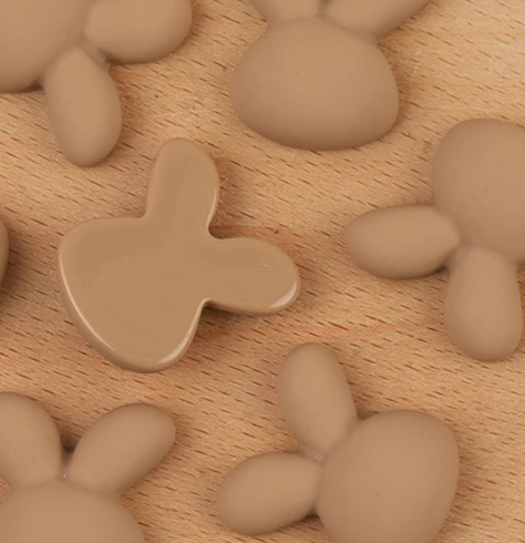 Matte Bunny Centerpieces 21x22mm