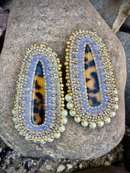 Lavender & Cream Leopard Print Beaded Earrings